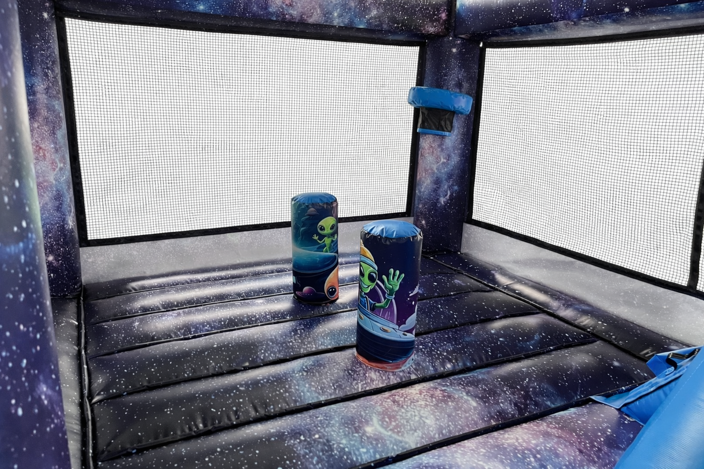 Multiplay astronaut